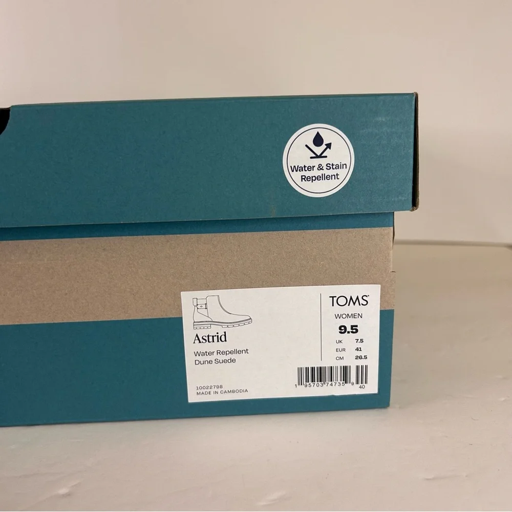 NWT TOMS Astrid Water Repellent‎ Suede Ankle Boots Dune Womens 9.5